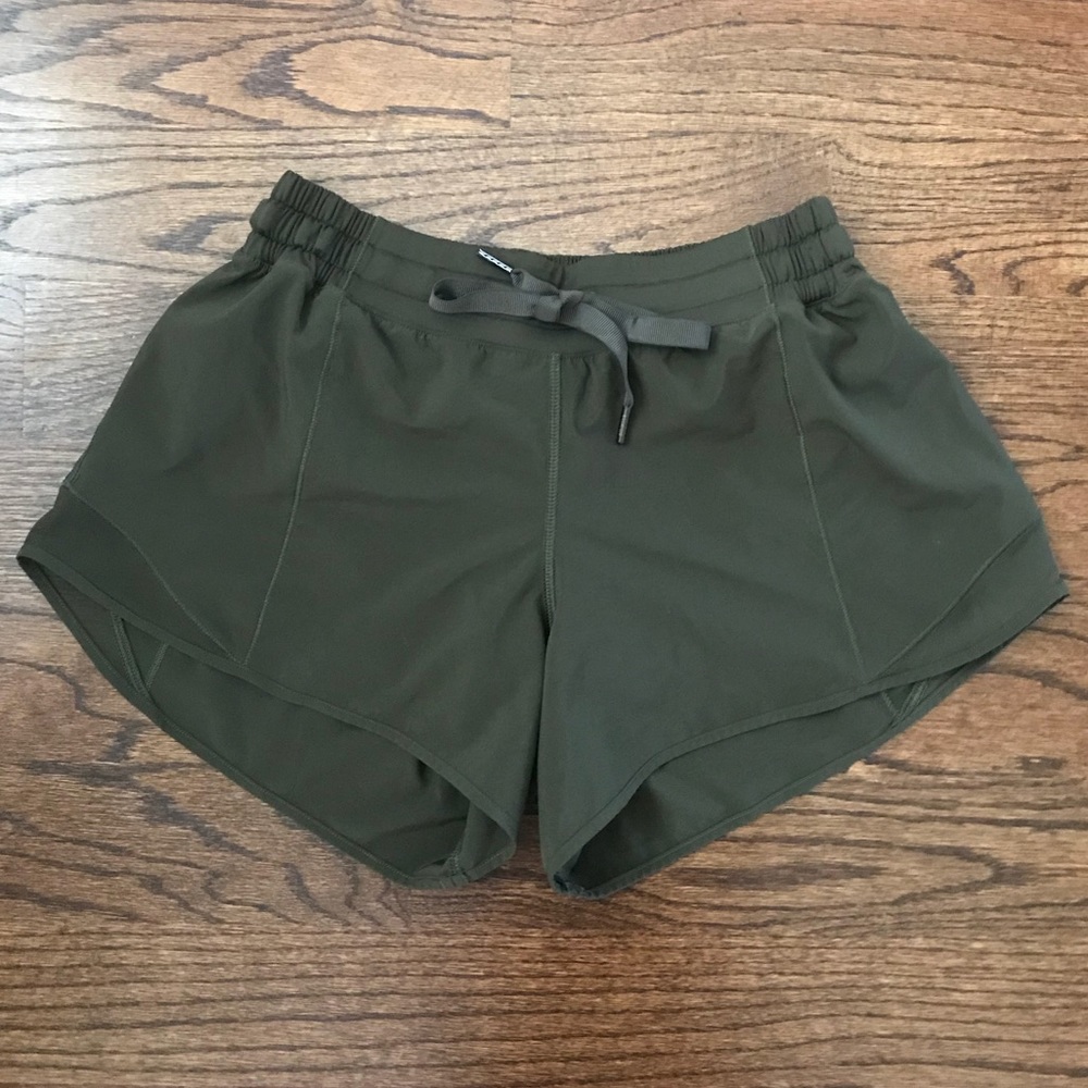 Lululemon Hotty Hot Short (Long 4”)